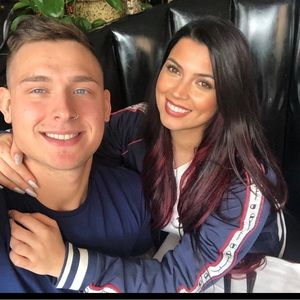 Champion zipper sweater